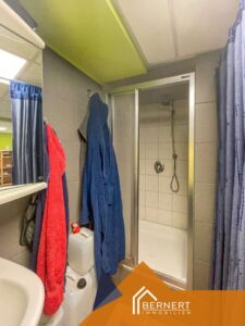 Dusche Gewerbe