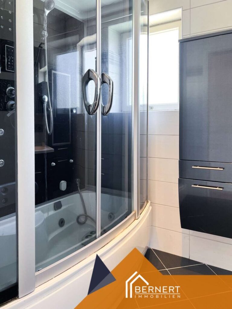 Badezimmer EG