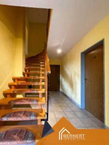 Treppe ins DG