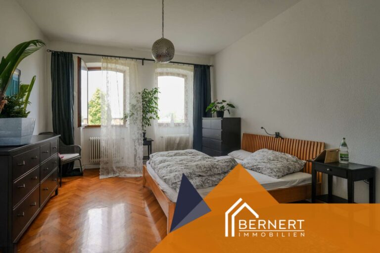 Schlafzimmer OG